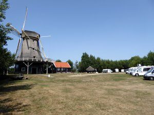 't Zand. Molen de Hoop. Parallelweg