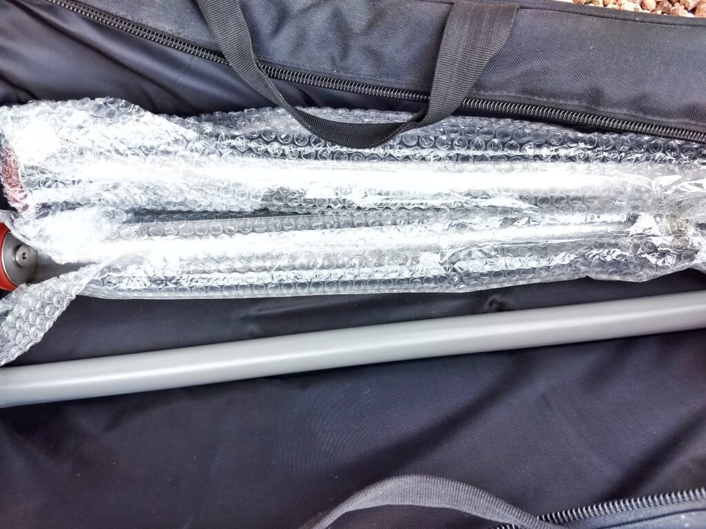 GoSun Sport tas met sledes in bubbleplastic en de schoonmaaktool