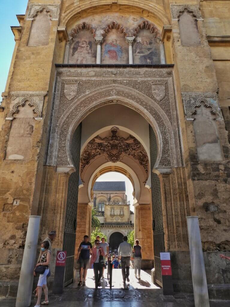 Córdoba - Mezquita Poort buitenzijde