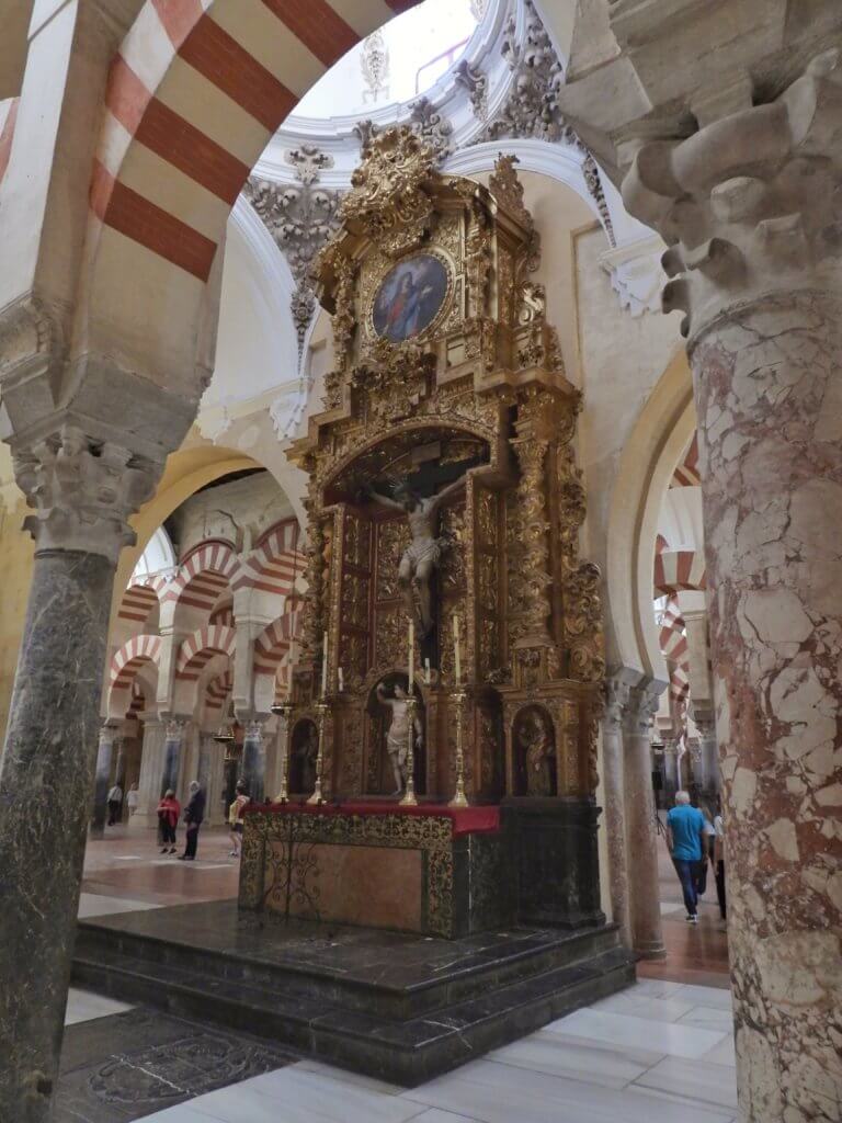 Córdoba - Mezquita - Soms botsen stijlenn