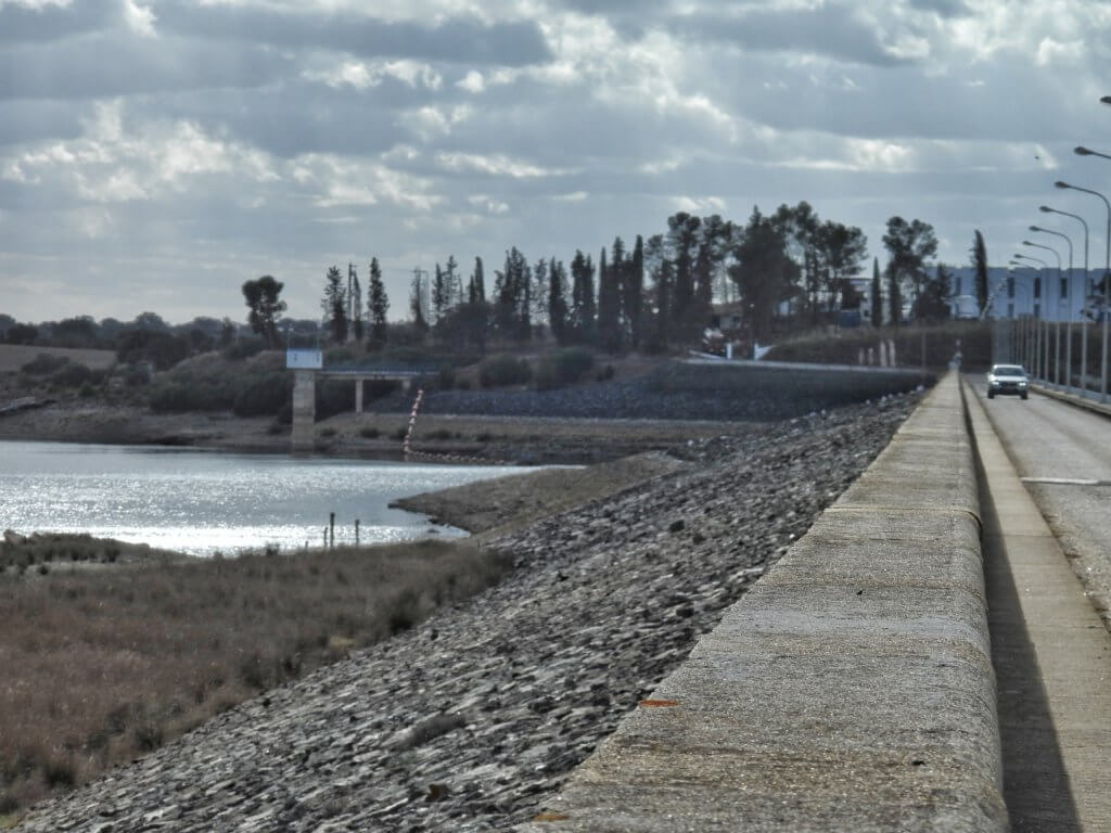 Barragem do Roxo