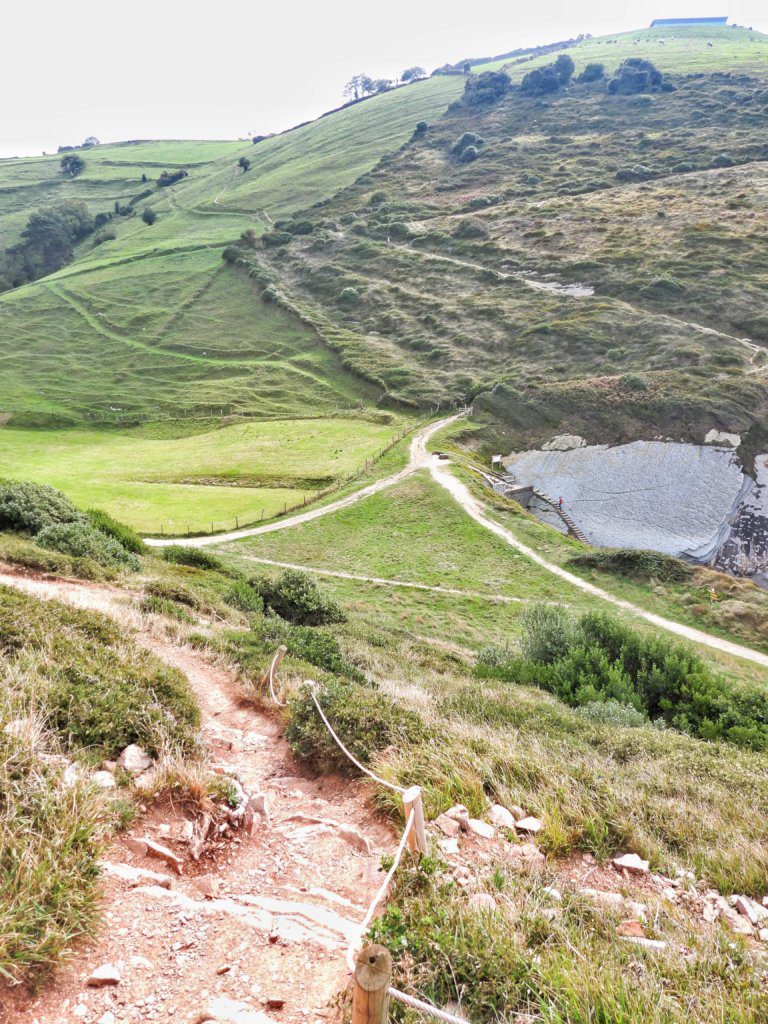 Daar lopen de wandelpaden naar de volgende berg