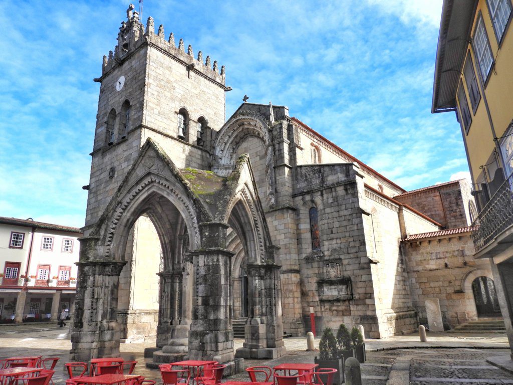 Igreja de Nossa Senhora da Oliveira