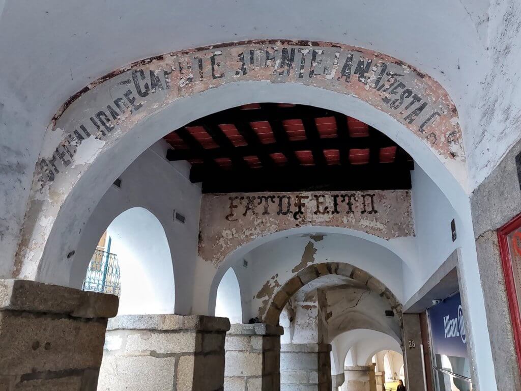 Capela dos Ossos