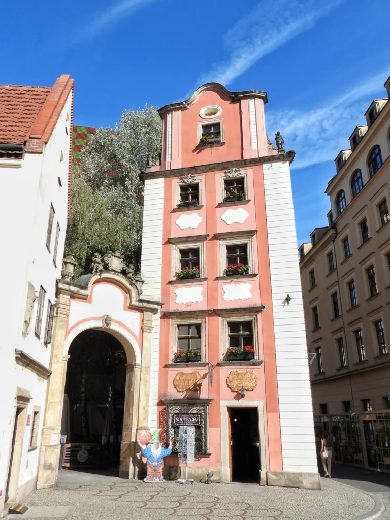 Poort naar de Elisabethskerk